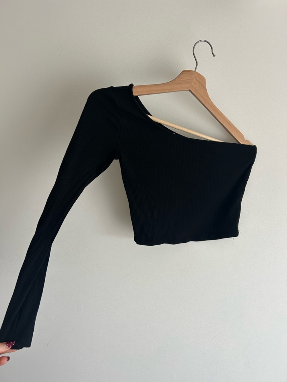 Garage Black One-Shoulder Ribbed Long Sleeve Crop Top